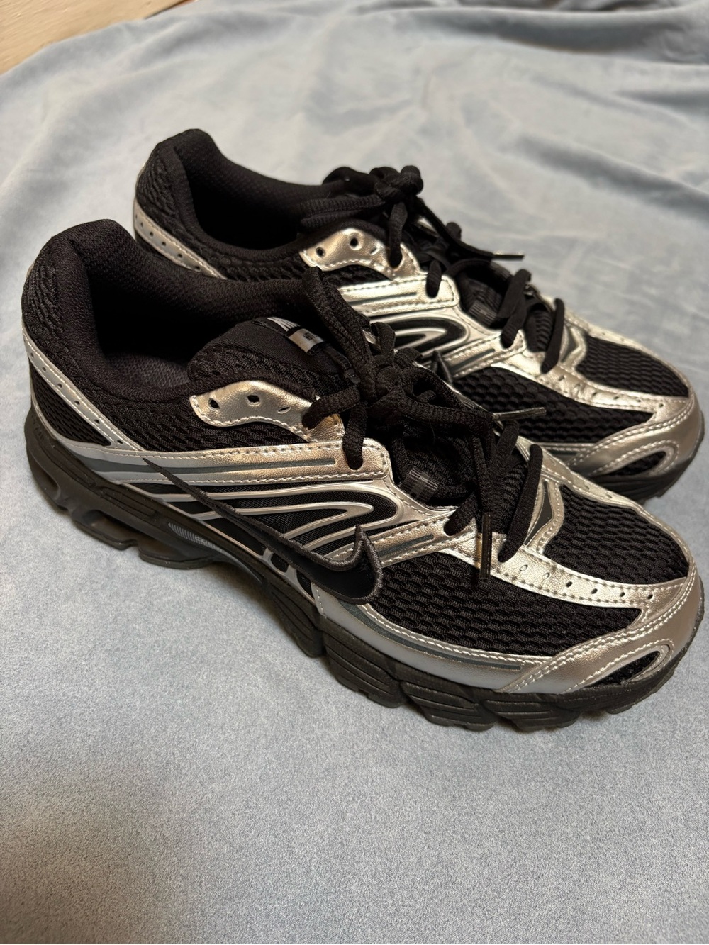 Nike Black and Silver Running Shoes with Mesh Upper